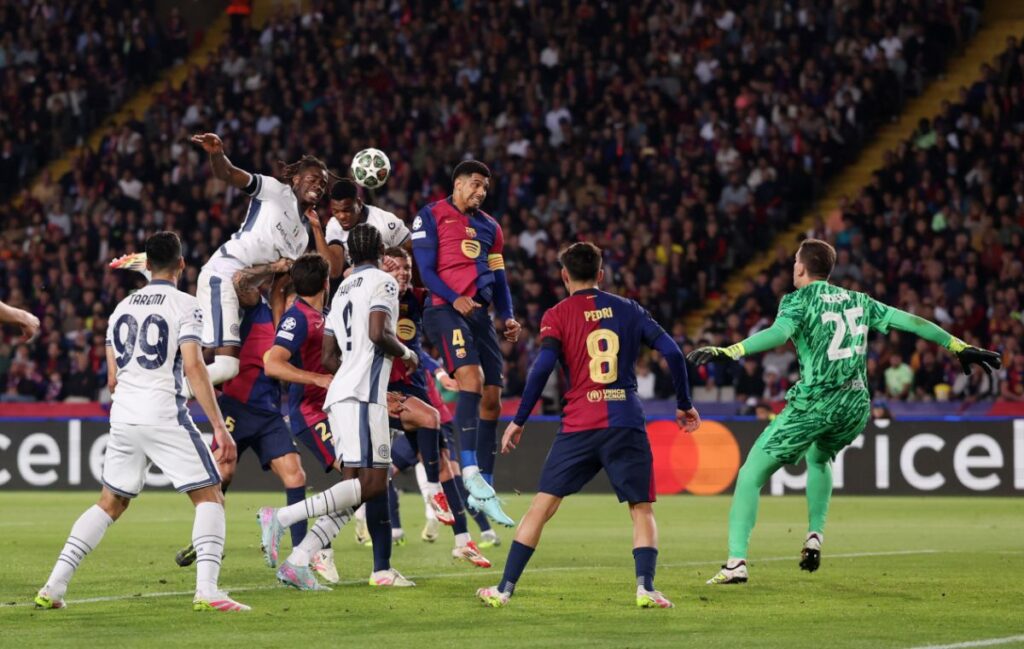 Denzel-Dumfries-header-goal-Barcelona-Inter-1200x760