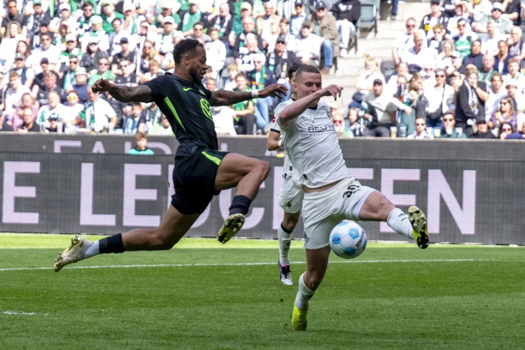 das-tor-des-tages-lukas-nmecha